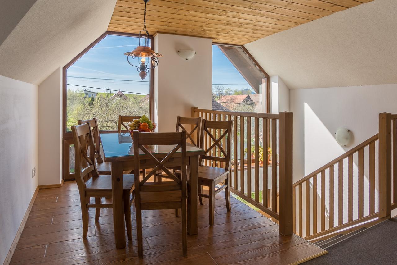 Apartmanovy Dom Vila Maros Pavcina Lehota  Bagian luar foto