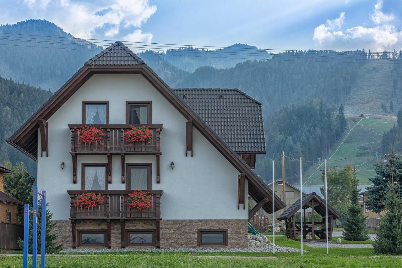 Apartmanovy Dom Vila Maros Pavcina Lehota  Bagian luar foto