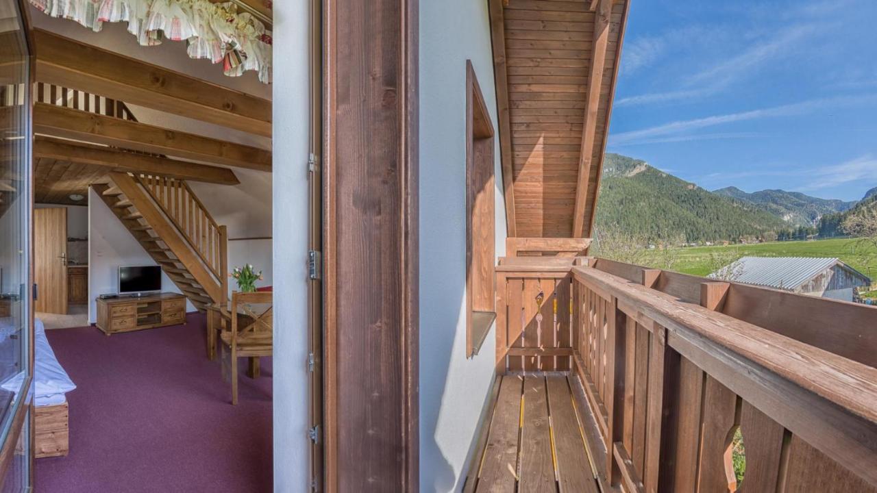 Apartmanovy Dom Vila Maros Pavcina Lehota  Bagian luar foto
